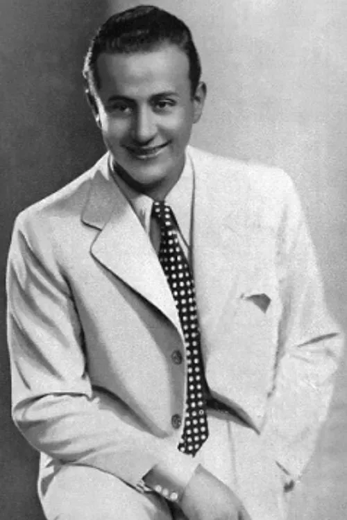 Charlo interpretando a 