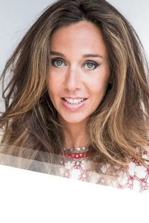 Charlotte Des Georges interpretando a La fille de Genève