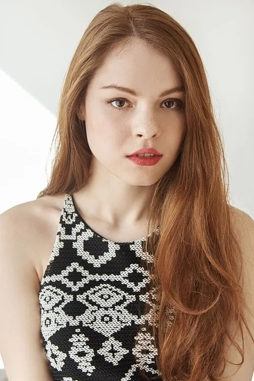 Tyler Rossell ha trabajado con Charlotte Schweiger en 1 ocasiones