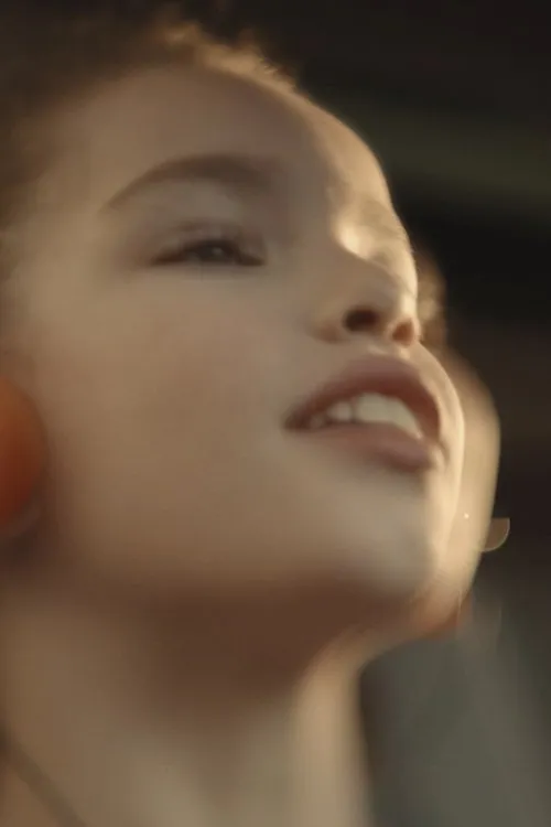 Charlotte Uldry interpretando a Woman (past)