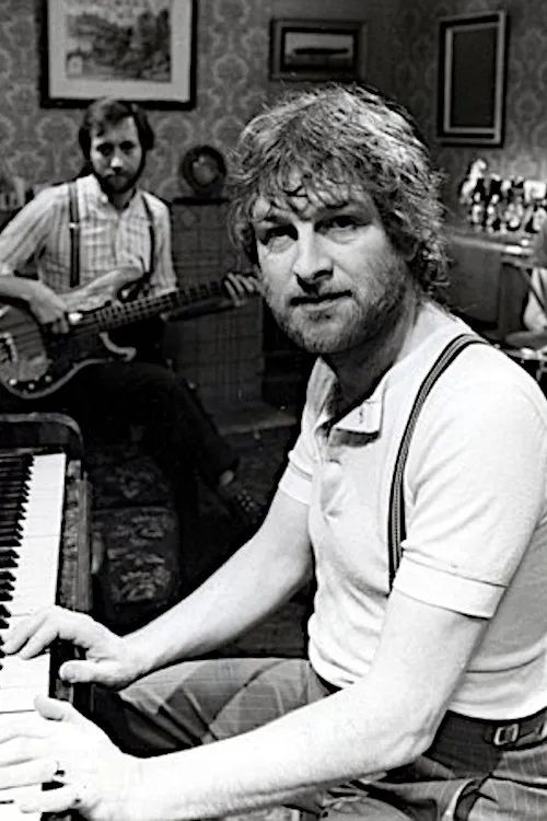 Chas Hodges interpretando a Himself