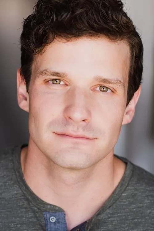 Logan Squire ha trabajado con Chase Elwood en 1 ocasiones