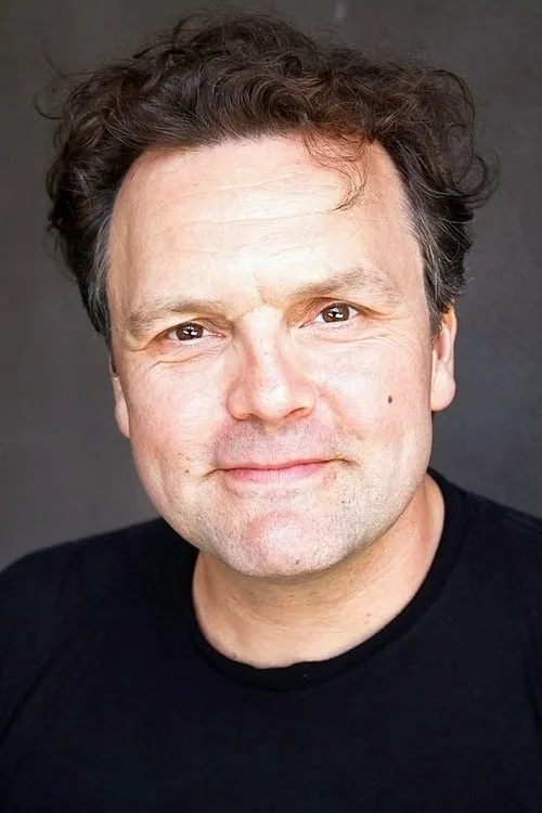 AJ Vaage ha trabajado con Che Walker en 1 ocasiones