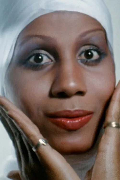 Ray Matthews ha trabajado con CheChe Archibald en 1 ocasiones