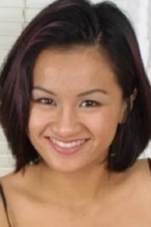 Cheryl Dynasty interpretando a 