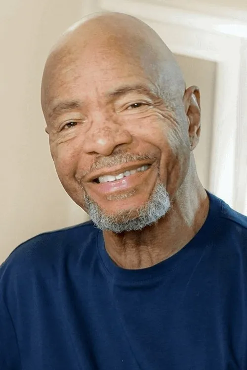 Chester Thompson interpretando a Self (archive footage)