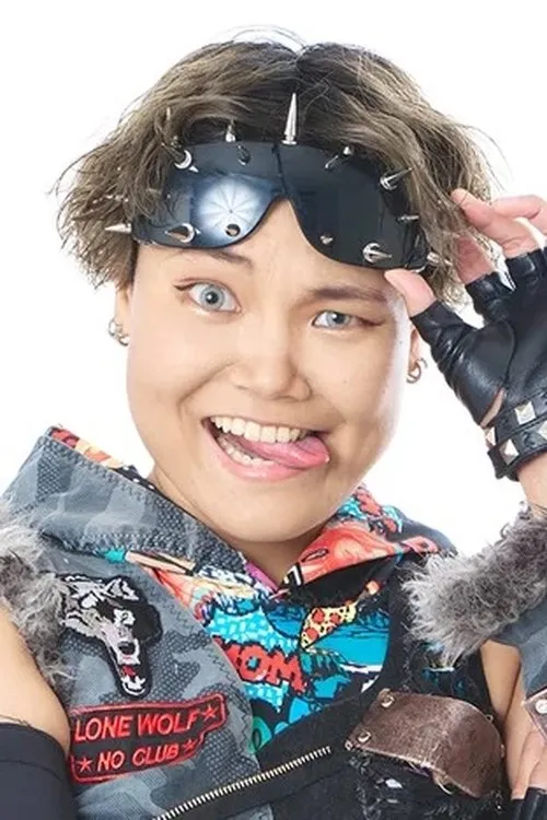 Sari Fujimura ha trabajado con CHIAKI en 3 ocasiones