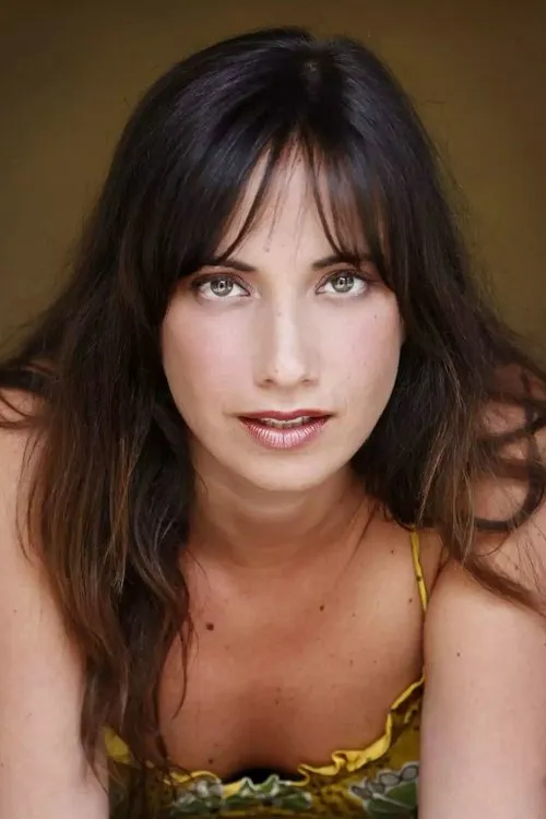 Chiara Baffi interpretando a 