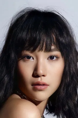 Pongtap Anurat ha trabajado con ชิชา อมาตยกุล en 1 ocasiones