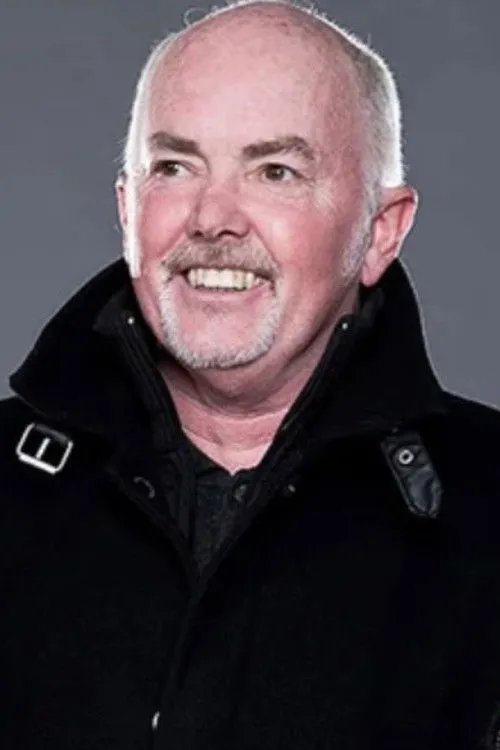 Chick Young — personaje: Football Journalist