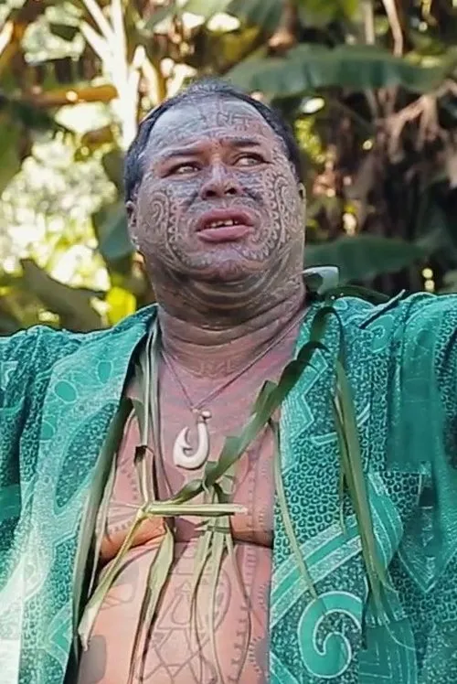 Romus Nanaia ha trabajado con Chief Miko en 1 ocasiones