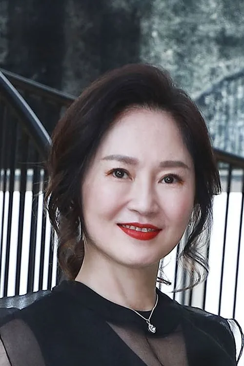 Chih-Chin Lee — personaje: Huang Bao Shi