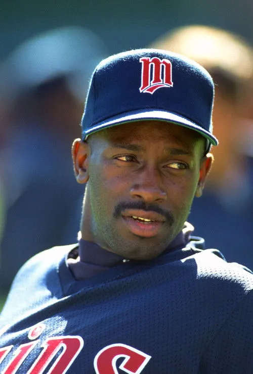 Tino Martinez ha trabajado con Chili Davis en 1 ocasiones