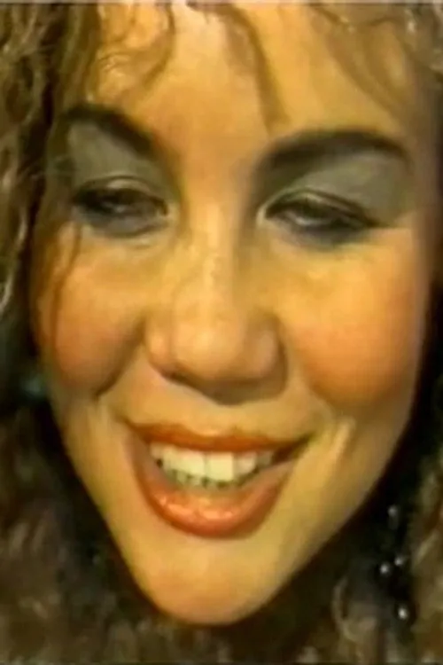 Chiquita interpretando a (archive footage)