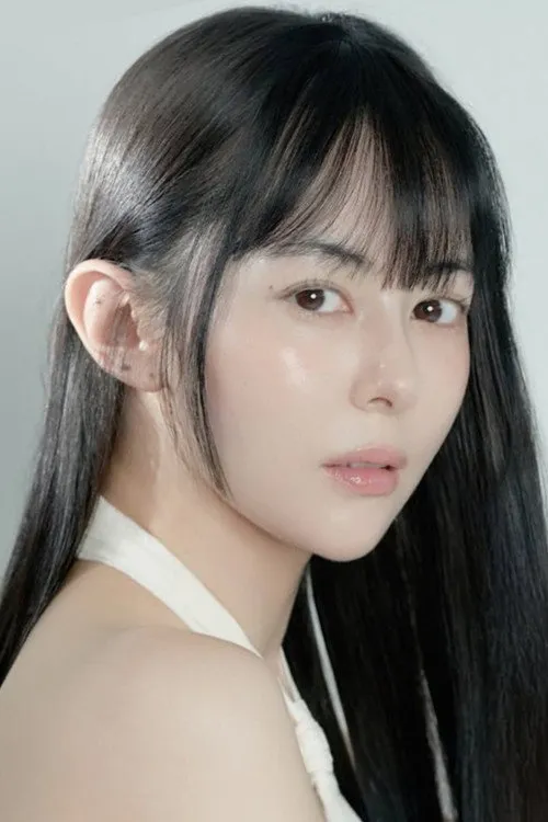 Choi Ah-ra — personaje: Eun-ha