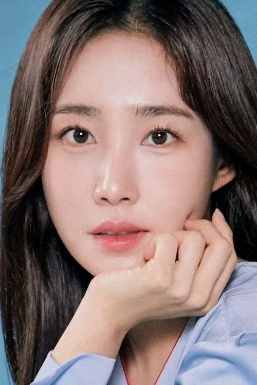 Choi Hee en su biografía y filmografía