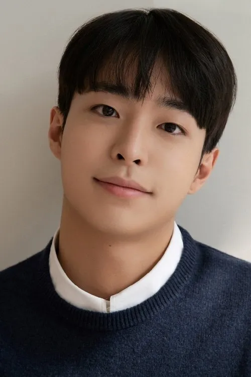 Choi Yoon-je — personaje: Han Seo-bin