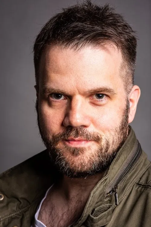 Foto de perfil del actor Chris Finney en el reparto