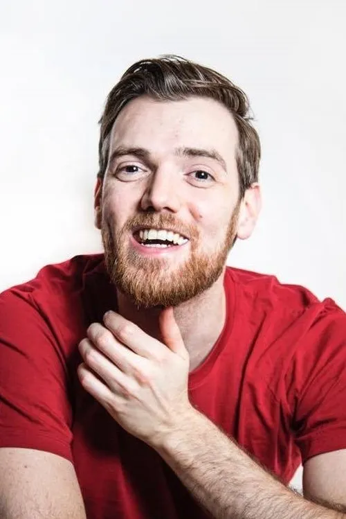 Chris Forbes — personaje: Donnie