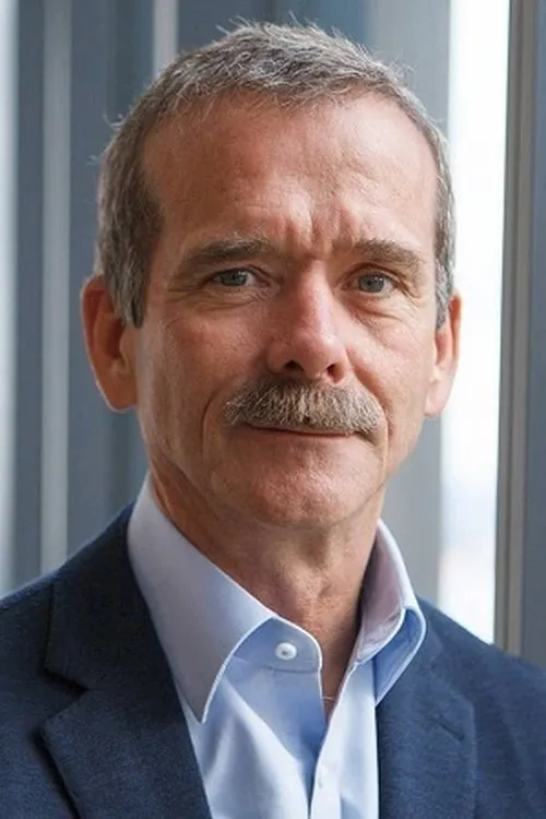 Chris Hadfield interpretando a Self