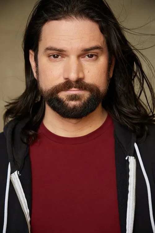 Aaron Busse ha trabajado con Chris Pecchenino en 1 ocasiones