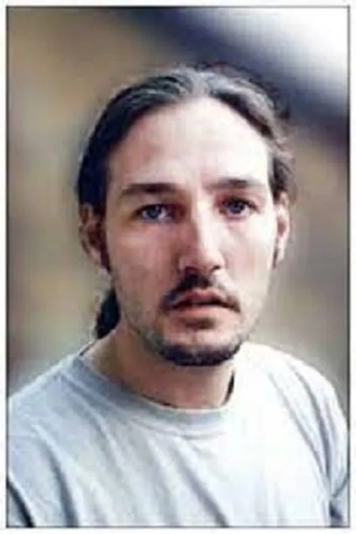 ?????? G?a?????? ha trabajado con Chris Sfetas en 2 ocasiones