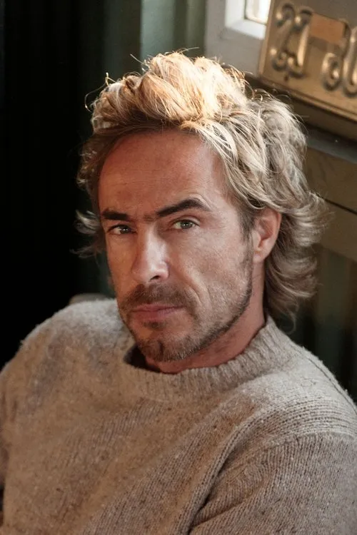 Chris Zegers interpretando a Chirurgijn