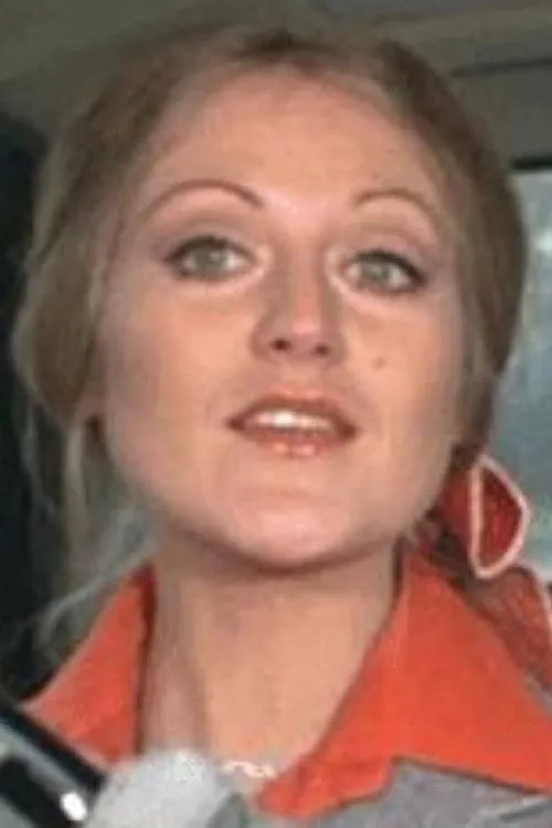 Maxine Casson ha trabajado con Chrissy Iddon en 1 ocasiones