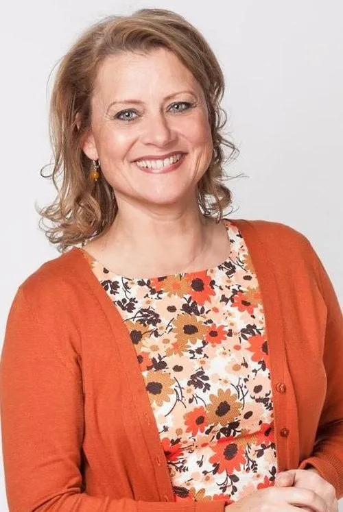 Lukas Bulteel ha trabajado con Christel Domen en 1 ocasiones