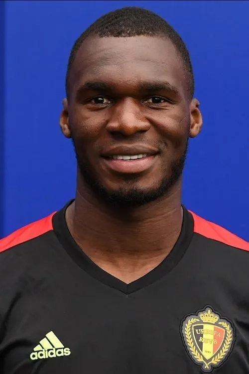 Christian Benteke interpretando a