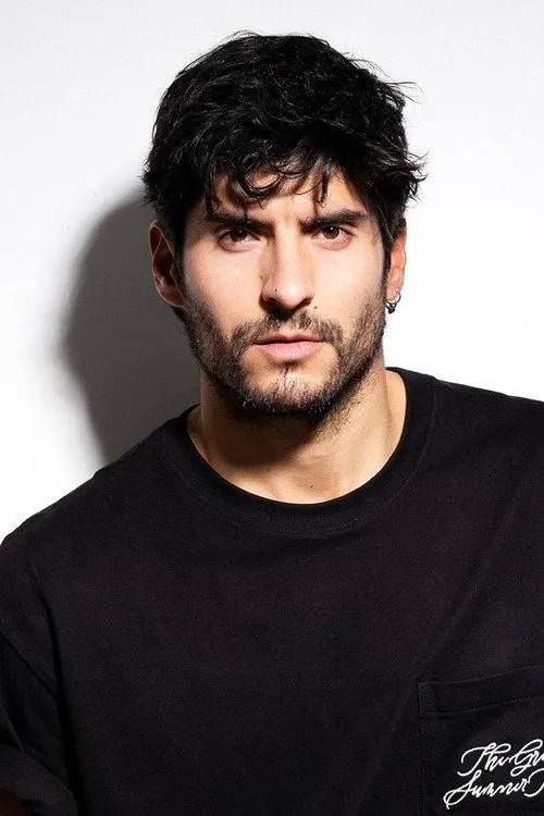 Foto de perfil del actor Christian Ramos en el reparto