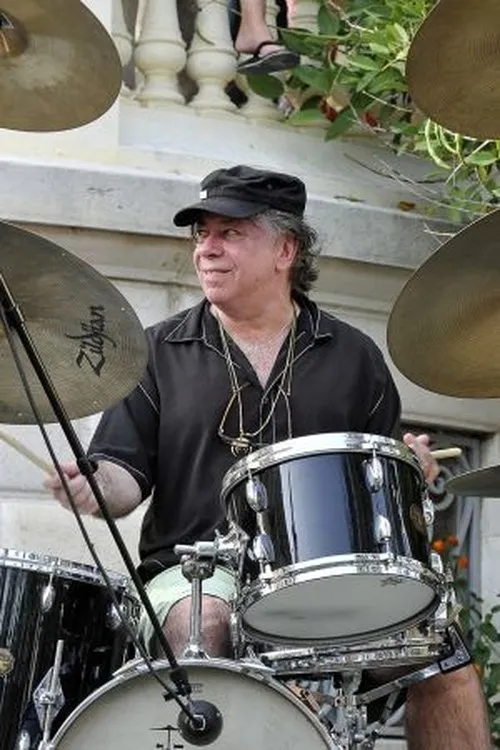 Christian Vander interpretando a Self