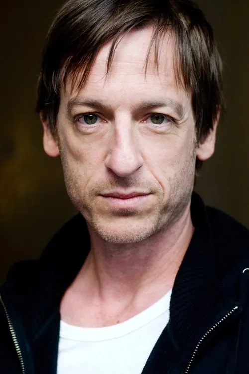 Christian Wittmann interpretando a Fritzl