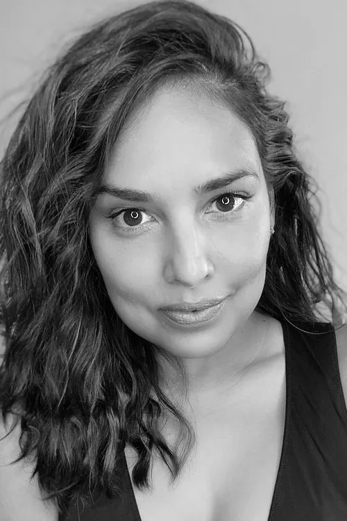 Emily Lineham ha trabajado con Christina Giuseppe en 1 ocasiones