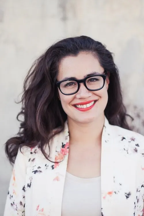 Christine Henning — personaje: Moderation