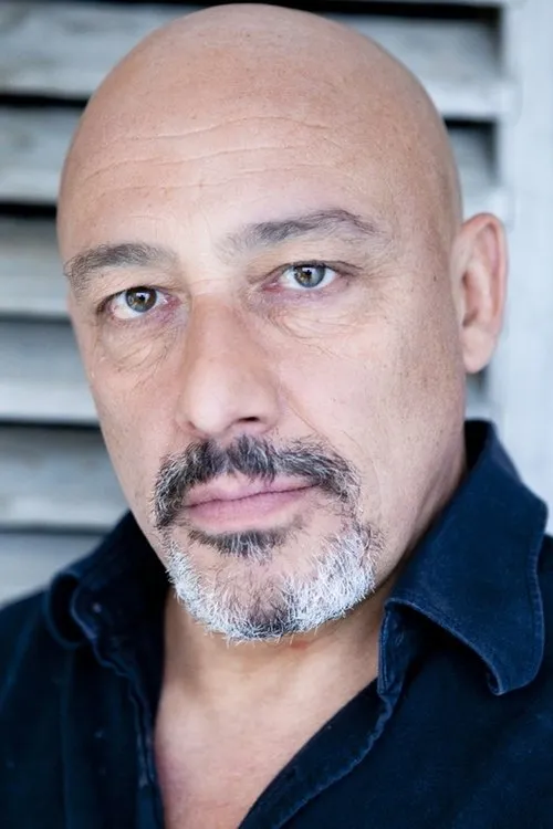 Benjamin Alazraki ha trabajado con Christophe Rouzaud en 1 ocasiones