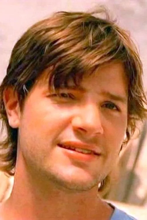 Julie Minasian ha trabajado con Christopher Ashe en 1 ocasiones