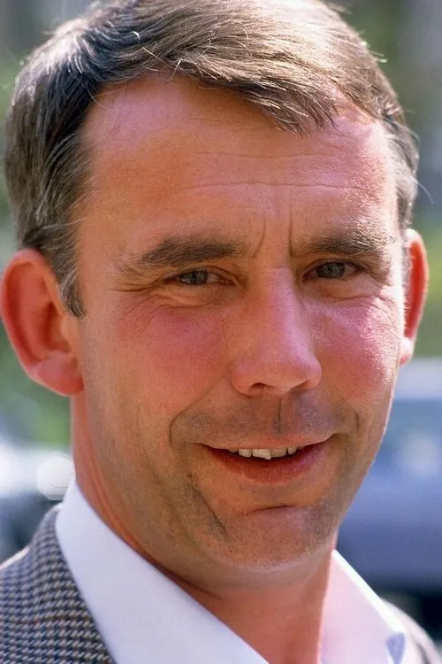 Christopher Beeny — personaje: Billy Henshaw