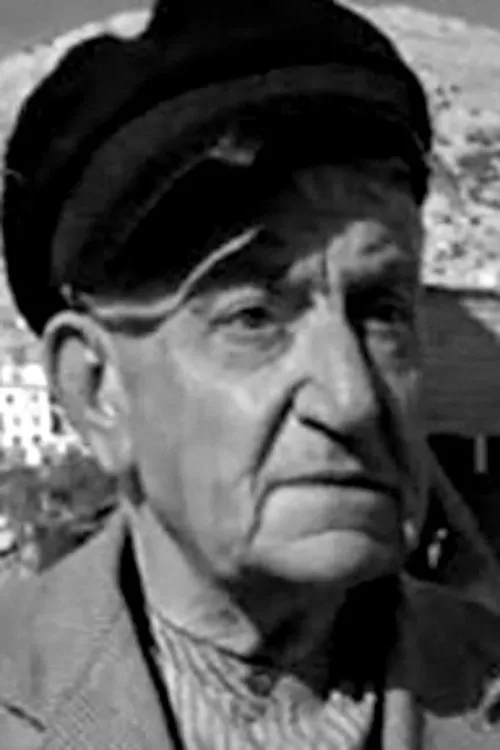 Χριστόφορος Νέζερ interpretando a