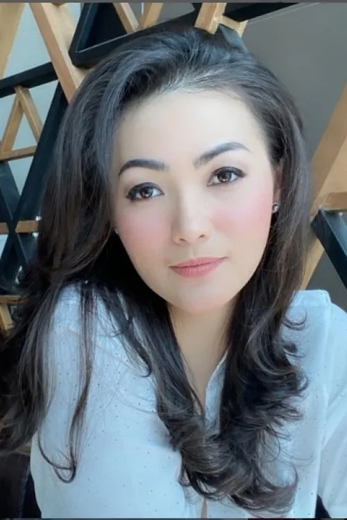 Maya Kusuma ha trabajado con Christy Jusung en 1 ocasiones