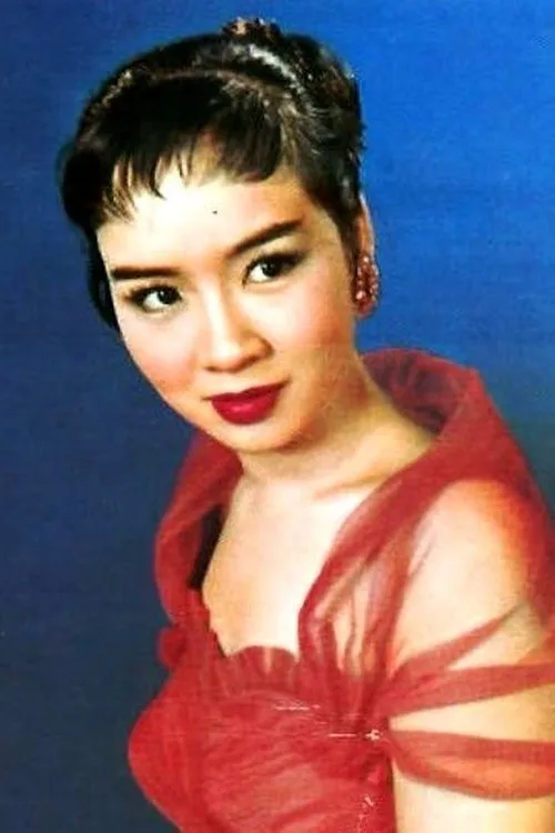 Chuang Hsueh-Fang interpretando a Hsin Hsiao-Fang