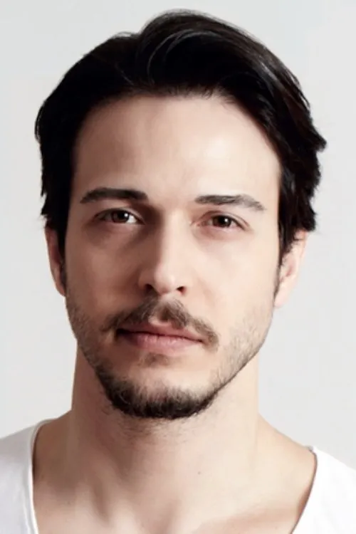 Foto de perfil del actor Cihan Yenici en el reparto