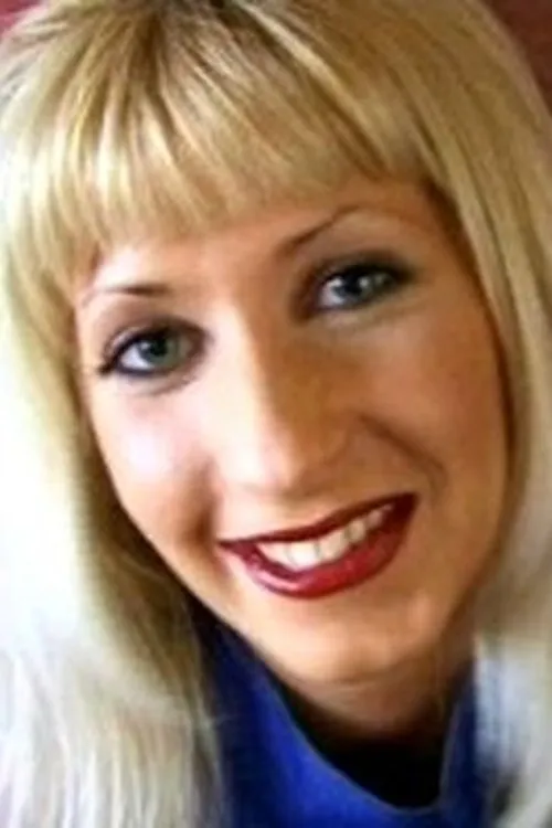 Cindy Kay interpretando a (as Susi)