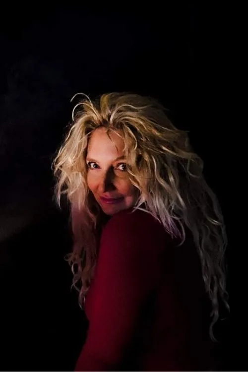 Richarson Díaz ha trabajado con Cindy Lou Howard en 1 ocasiones