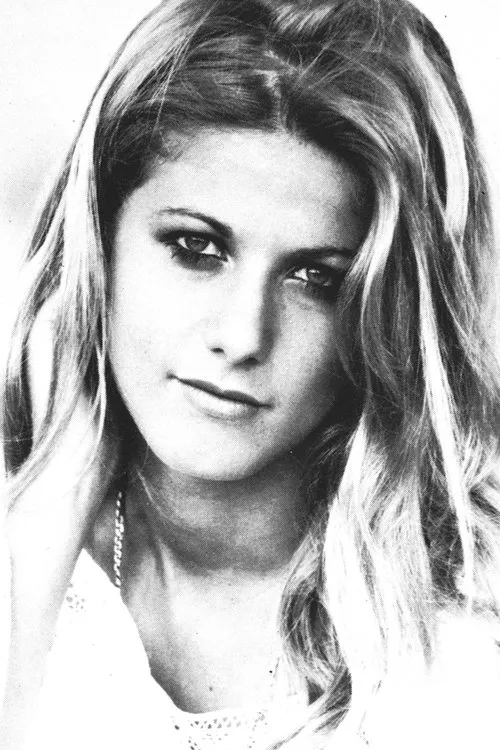 Cinzia Bruno interpretando a Donatella