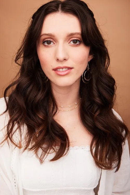 Sofia Lynch ha trabajado con Claire Yglesias-Rice en 1 ocasiones