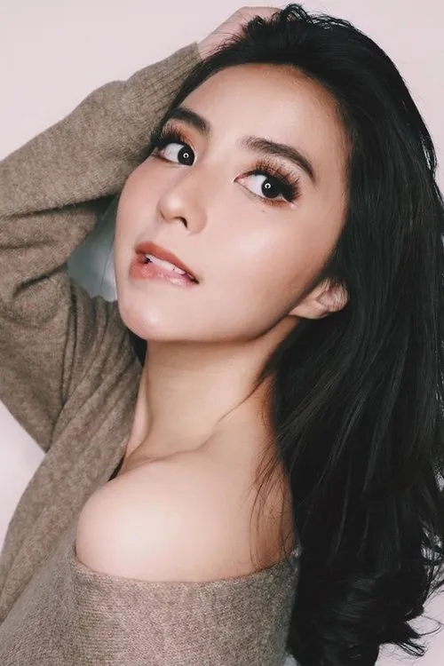 Leydia Asterina ha trabajado con Clairine Clay en 1 ocasiones