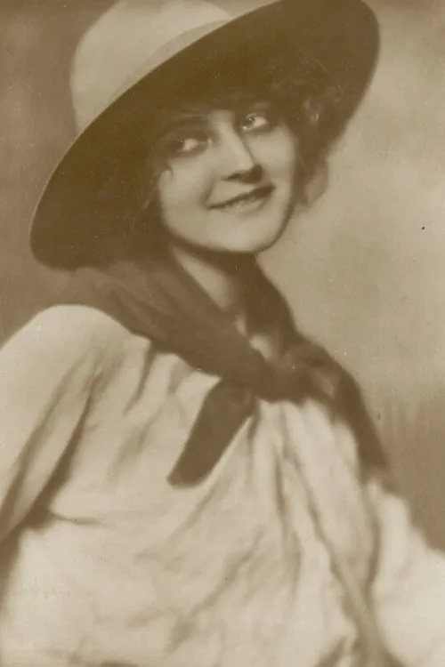 Cläre Lotto interpretando a