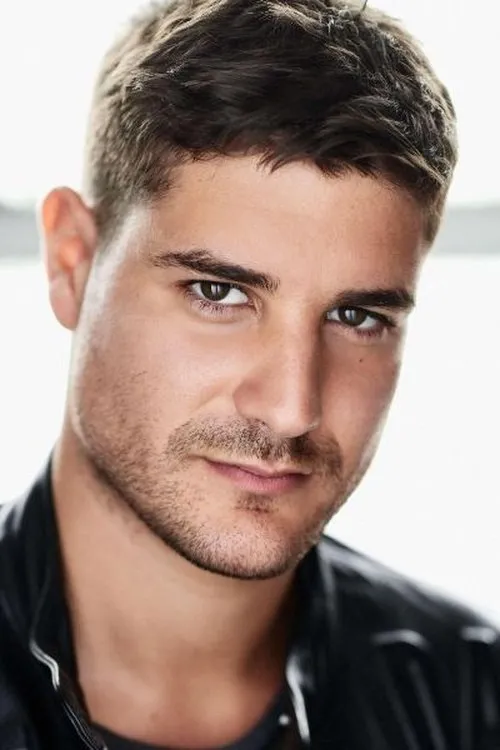 Claude Jabbour — personaje: Tariq Al-Amir