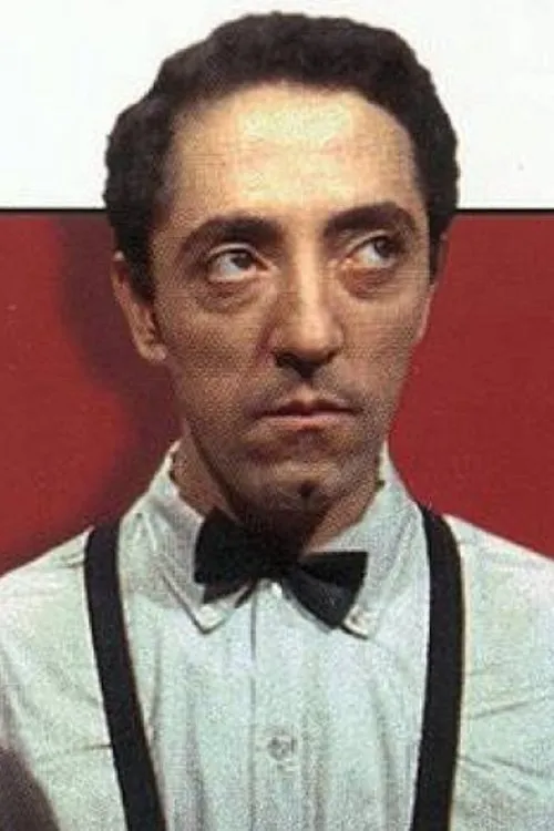 Claude Melki interpretando a Jeweler